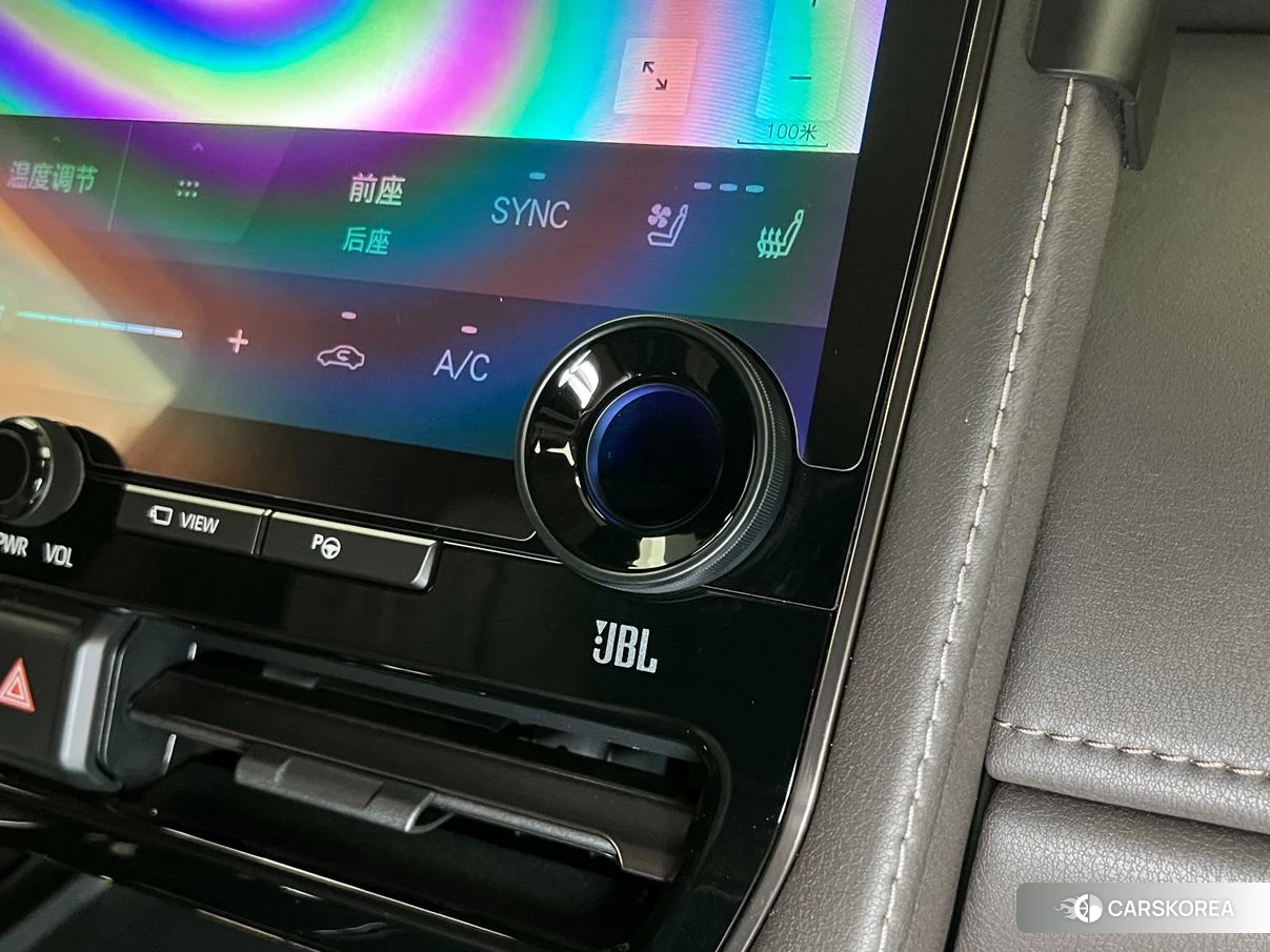 Toyota Alphard 2023 Белый из Китая, фото 6