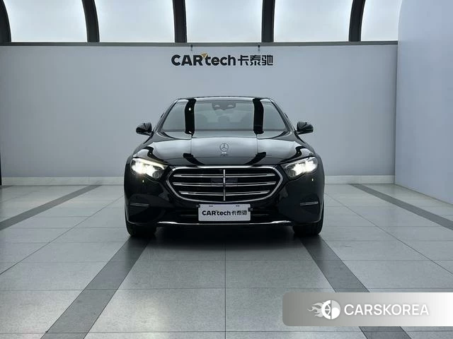Mercedes-Benz E-Class 2024 Черный из Китая, фото 6