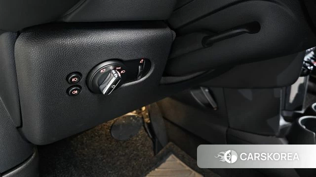 Mini Cooper 2021 Жемчужный цвет из Кореи, фото 6
