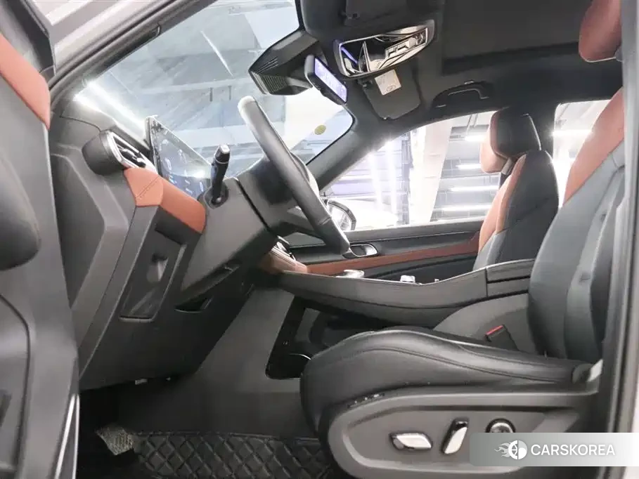 Ford Equator 2025 Silver/gray из Китая, фото 6