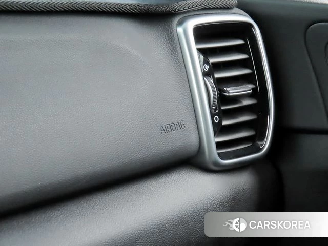 Kia Sportage The Bold 2019 Серебряный из Кореи, фото 6