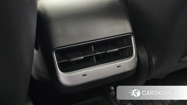 Tesla Model 3 2021 Белый из Кореи, фото 6