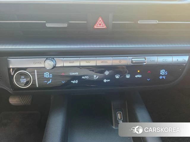 Hyundai Ionic 6 2024 Темно-зеленый из Кореи, фото 6
