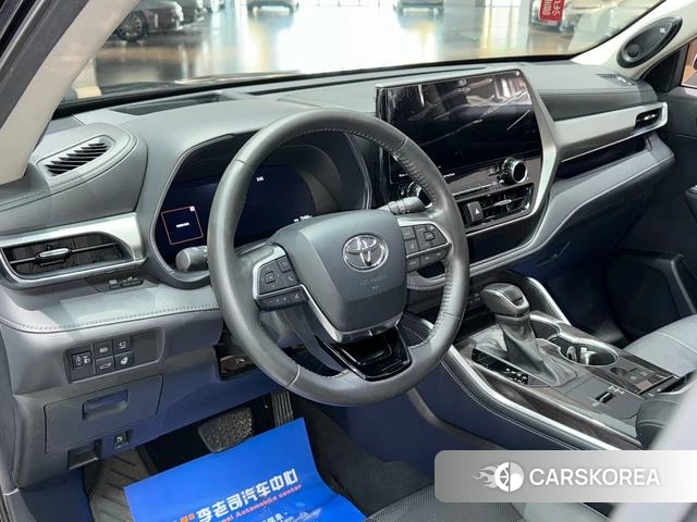 Toyota Highlander 2022 Черный из Китая, фото 6
