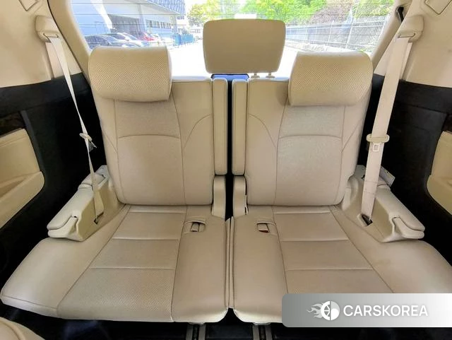 Toyota Alphard 2023 Белый из Китая, фото 6