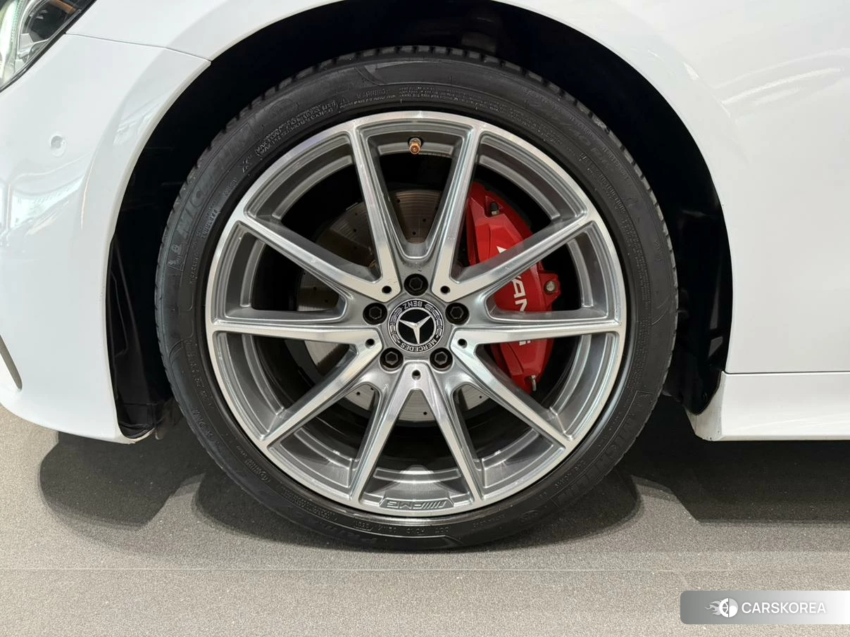 Mercedes-Benz E-Class 2021 Белый из Китая, фото 6