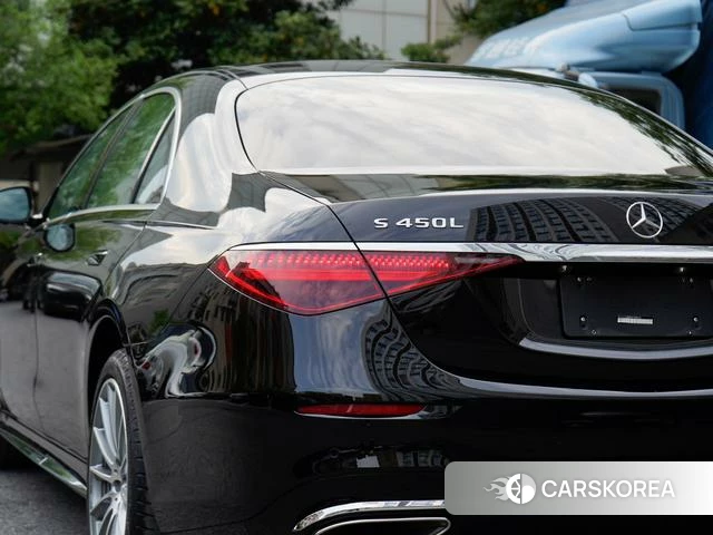 Mercedes-Benz S-Class 2023 Черный из Китая, фото 6