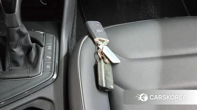 Volkswagen Tiguan second Generation 2021 Синий из Кореи, фото 6