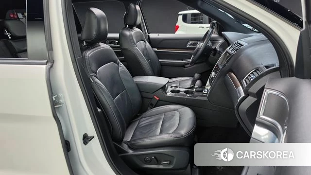 Ford Explorer 2019 Белый из Кореи, фото 6