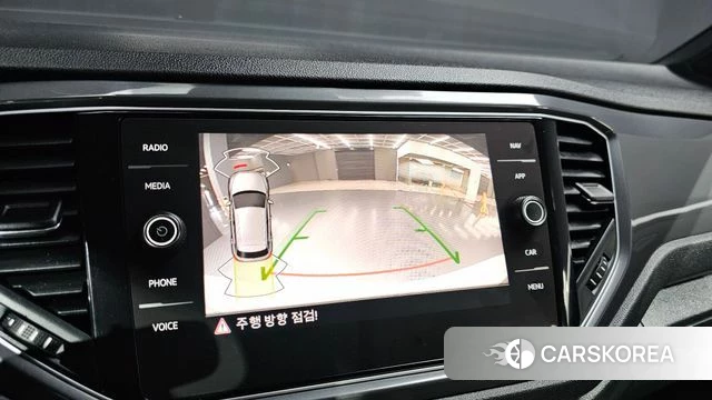 Volkswagen T-Roc 2021 Серебристо-серый из Кореи, фото 6