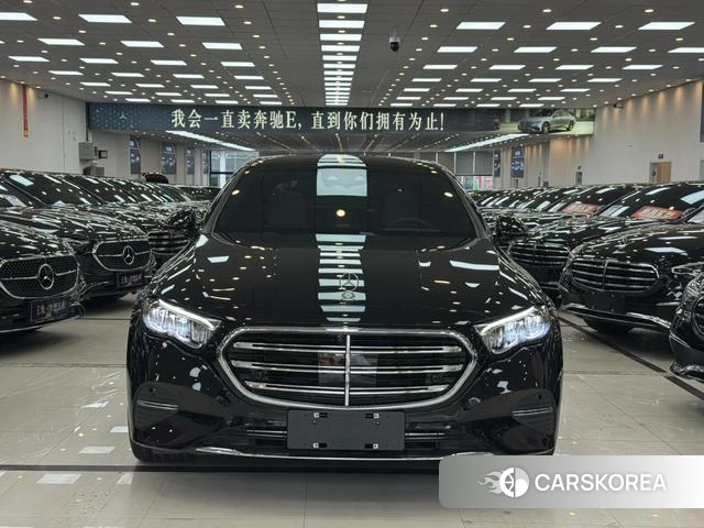 Mercedes-Benz E-Class 2025 Черный из Китая, фото 6