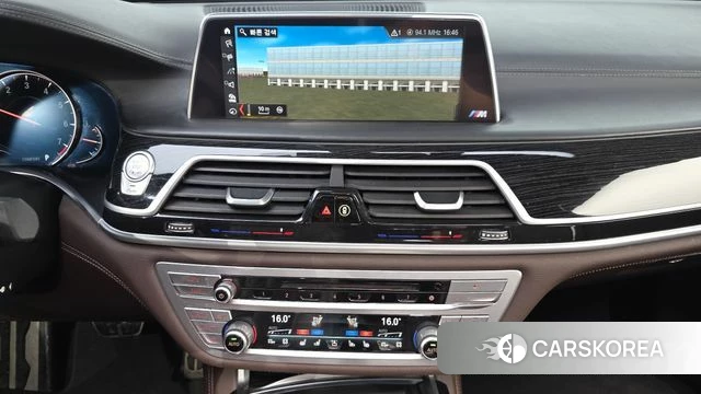 BMW 7 Series (G11) 2018 Черный из Кореи, фото 6