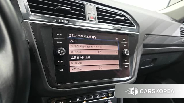 Volkswagen Tiguan second Generation 2019 Серебряный из Кореи, фото 6