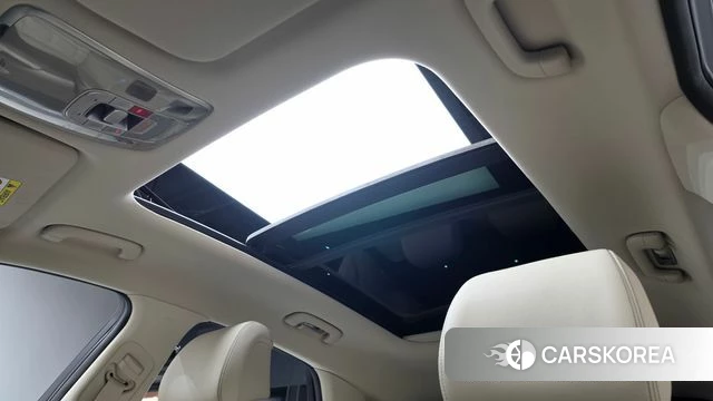 Genesis GV70 2023 Черный из Кореи, фото 6
