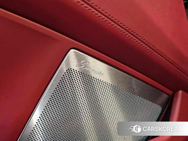 Porsche 911(992) 2024 Серебристо-серый из Кореи, фото 6