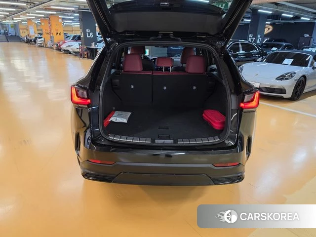 Lexus NX350h Second generation 2026 Черный из Кореи, фото 6