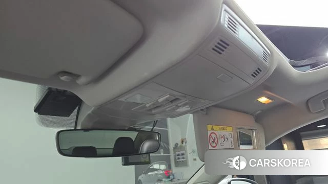 Volkswagen 7th Generation of Jetta 2023 Белый из Кореи, фото 6