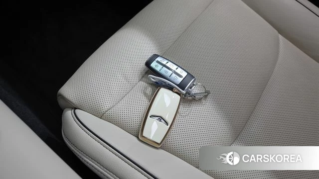 Genesis GV70 2021 Белый из Кореи, фото 6