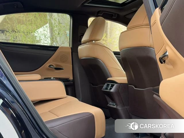 Lexus ES 2021 Другой из Китая, фото 6
