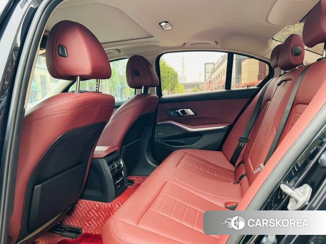 BMW 3 series 2021 Черный из Китая, фото 6