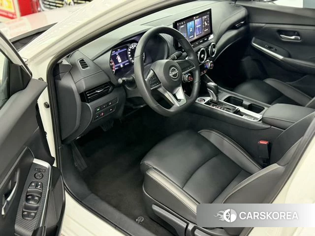 Nissan Sylphy 2024 Белый из Китая, фото 6