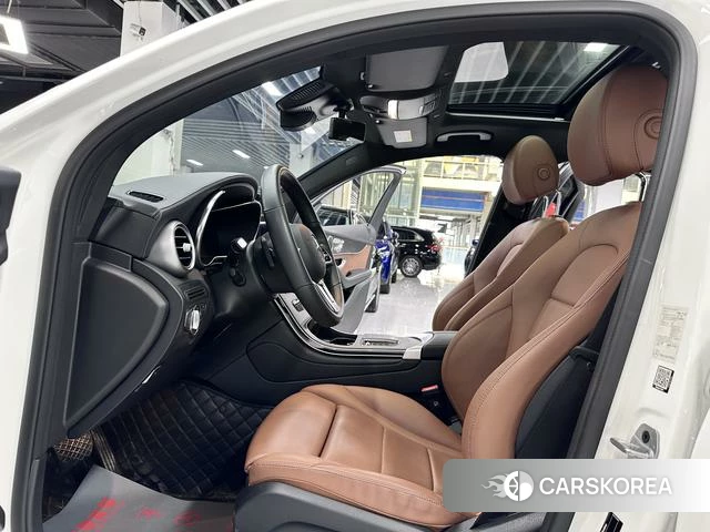 Mercedes-Benz GLC 2023 Белый из Китая, фото 6