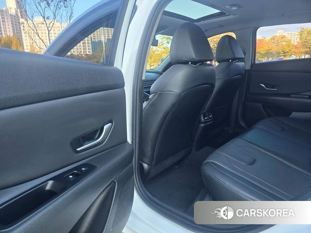 Hyundai Avante (CN7) 2023 Белый из Кореи, фото 6