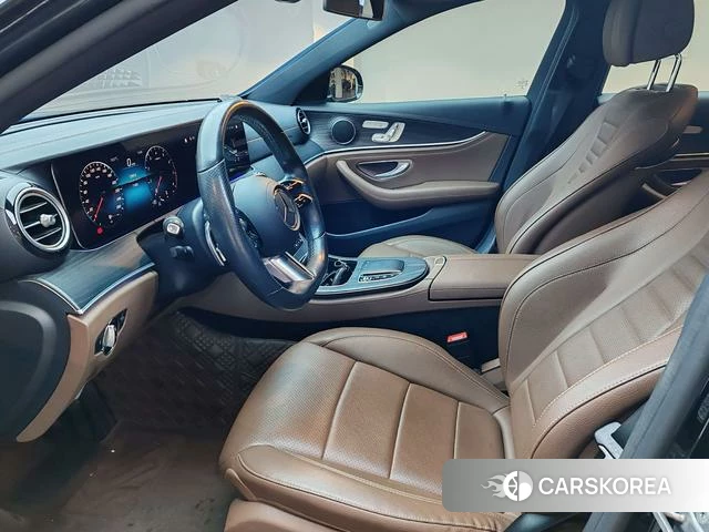Mercedes-Benz E-Class 2021 Черный из Китая, фото 6