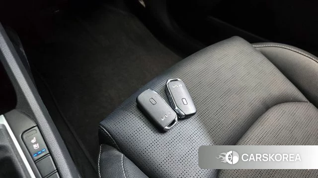 Kia The New K3 2nd generation 2021 Белый из Кореи, фото 6