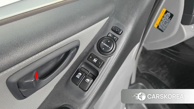 Hyundai The New Grand Starex 2019 Серебристо-серый из Кореи, фото 6