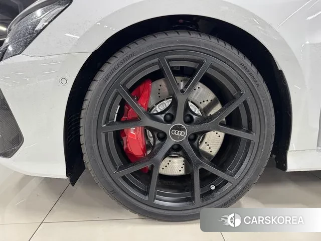Audi RS3 (8Y) 2025 Белый из Кореи, фото 6