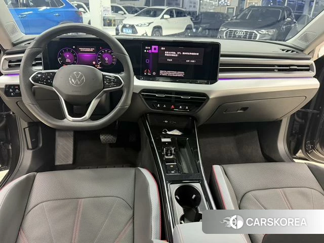 Volkswagen Lamando 2023 Темно-серый из Китая, фото 6