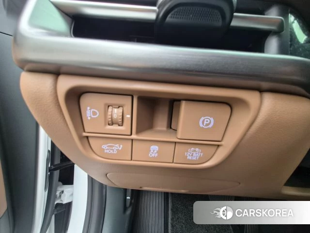Hyundai Grandeur Hybrid (GN7) 2024 Белый из Кореи, фото 6