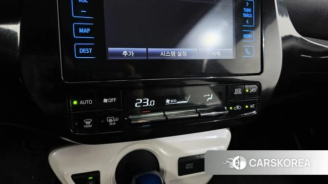 Toyota Prius 4th Generation 2018 Белый из Кореи, фото 6