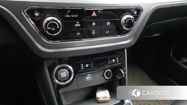 Ssangyong Beautiful Korando 2019 Синий из Кореи, фото 6