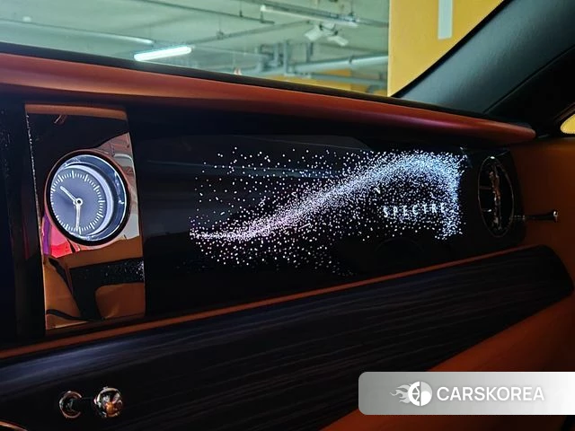 Rolls-Royce Spectre 2024 Серый из Кореи, фото 6