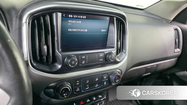 Chevrolet (GM Daewoo) Real New Colorado 2022 Белый из Кореи, фото 6