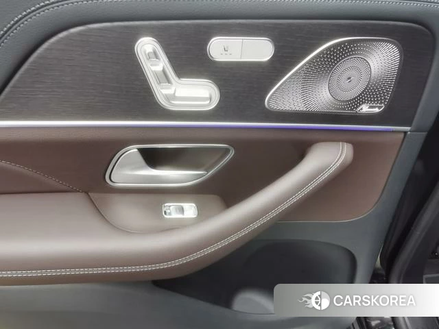 Mercedes-Benz GLS 2023 Черный из Китая, фото 6