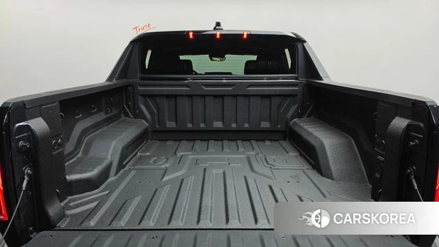 GMC Hummer EV 2026 Серый из Кореи, фото 6