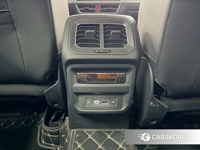 Volkswagen Tiguan L 2022 Белый из Китая, фото 6