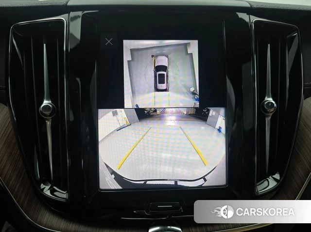 Volvo XC60 second Generation 2024 Черный из Кореи, фото 6