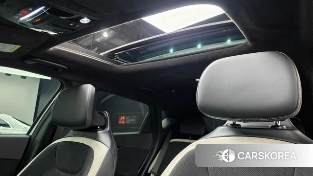 Kia EV6 2023 Белый из Кореи, фото 6