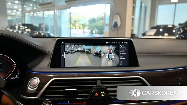 BMW 7 Series (G11) 2021 Серебристо-серый из Кореи, фото 6