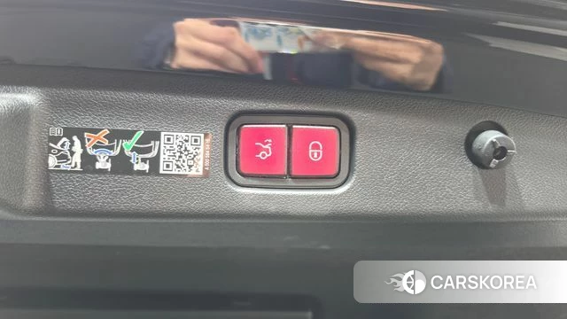 Mercedes-Benz E-Class W214 2025 Черный из Кореи, фото 6