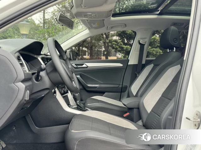 Volkswagen T-Roc 2021 Белый из Китая, фото 6