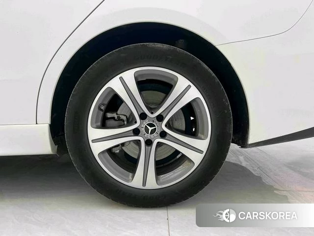 Mercedes-Benz C-class 2022 Белый из Китая, фото 6
