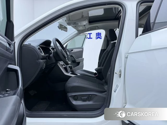 Volkswagen T-Roc 2021 Белый из Китая, фото 6