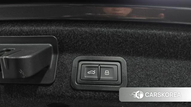 Audi A6 (C8) id 5040453 из Кореи 6