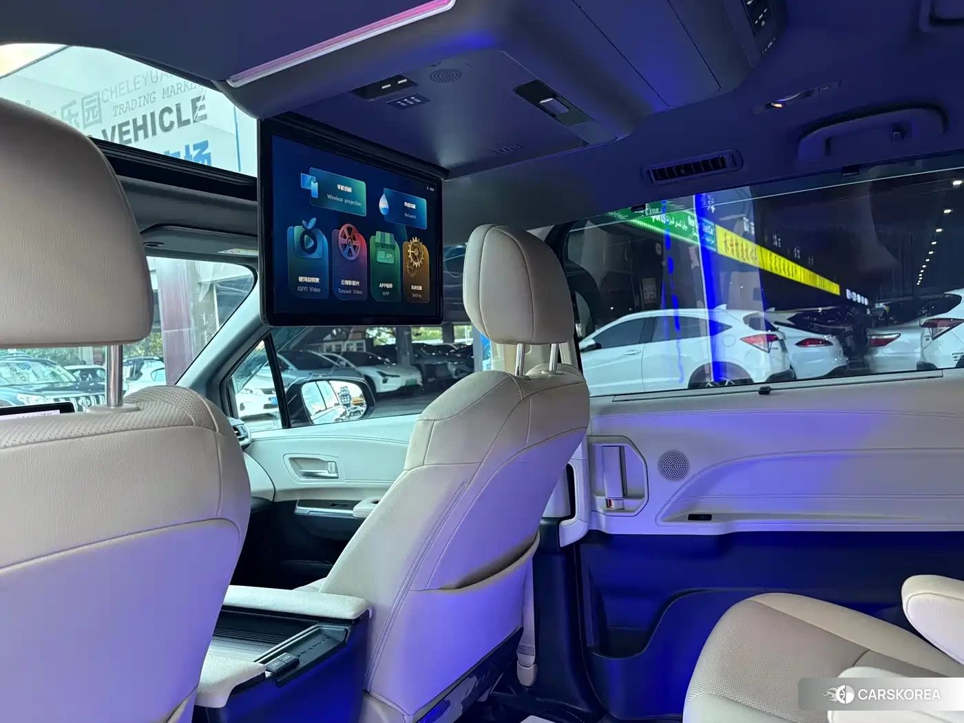 Toyota Granvia 2024 Черный из Китая, фото 6