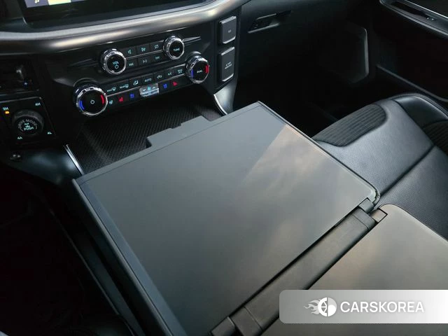 Ford F150 2022 Серебристо-серый из Кореи, фото 6